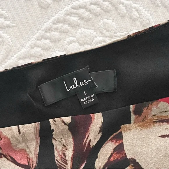 NWOT Lulus Divine Blooms Black Floral Print One-Shoulder Midi Wrap Dress Large - Picture 7 of 10